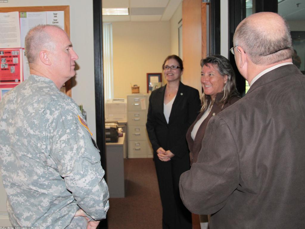 ការពិពណ៌នា អំពី VIP Club